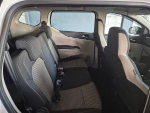 Renault Triber 1.0 Intens auto - Image 16