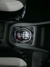 Renault Triber 1.0 Zen manual - Image 10