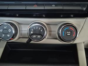 Renault Triber 1.0 Zen manual - Image 21