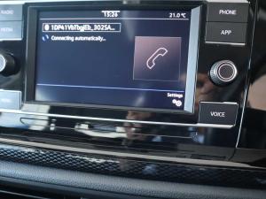 Volkswagen Polo hatch 1.0TSI Life manual - Image 11