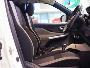 Nissan Magnite 1.0 Turbo Acenta auto - Image 11