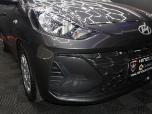 Hyundai Grand i10 1.0 Premium hatch - Image 6