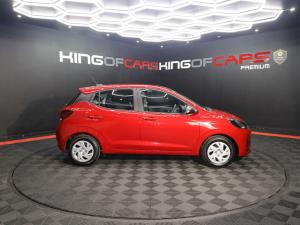 Hyundai Grand i10 1.0 Premium hatch - Image 3