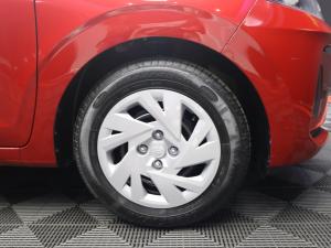 Hyundai Grand i10 1.0 Premium hatch - Image 7