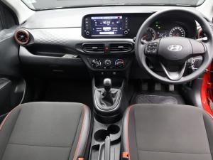 Hyundai Grand i10 1.0 Premium hatch - Image 8