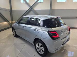 Suzuki Swift 1.2 GL+ auto - Image 4