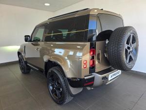 Land Rover Defender 90 D240 X-Dynamic SE - Image 15