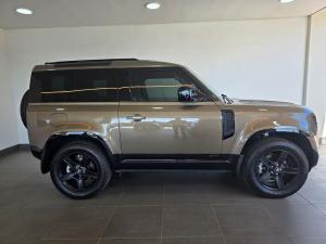 Land Rover Defender 90 D240 X-Dynamic SE - Image 3