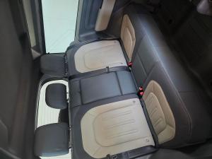 Land Rover Defender 90 D240 X-Dynamic SE - Image 7
