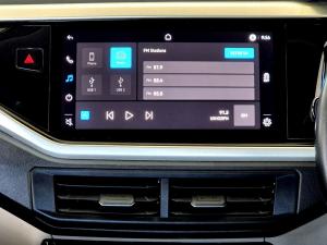 Volkswagen Polo sedan 1.6 Life manual - Image 17
