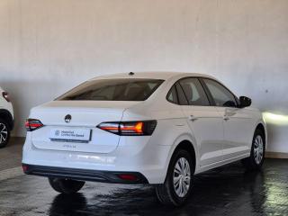 Volkswagen Polo sedan 1.6 auto