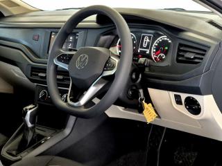 Volkswagen Polo sedan 1.6 auto