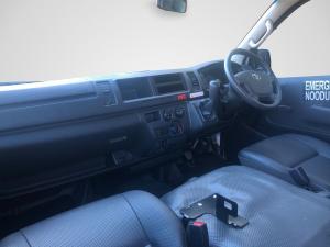 Toyota Hiace 2.5D-4D Ses-fikile 16-seater - Image 8