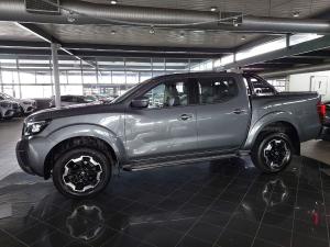 Nissan Navara 2.5DDTi double cab LE Plus 4x4 - Image 4