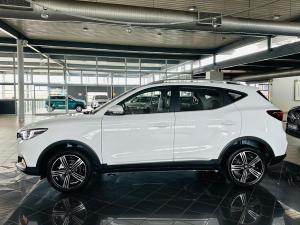 MG ZS 1.5 Luxury - Image 4
