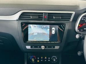 MG ZS 1.5 Luxury - Image 5