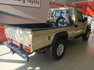 Toyota Land Cruiser 79 4.0 V6 single cab - Image 2
