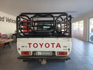 Toyota Land Cruiser 79 4.5D-4D V8 single cab LX - Image 5