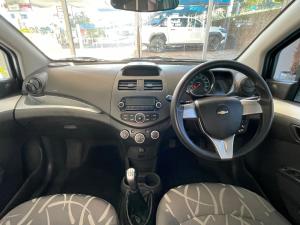 Chevrolet Spark 1.2 LS Black&White Edition - Image 8