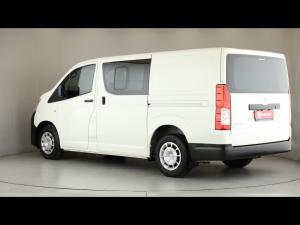 Toyota Quantum 2.8 LWB crew cab - Image 10