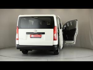 Toyota Quantum 2.8 LWB crew cab - Image 11