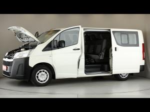 Toyota Quantum 2.8 LWB crew cab - Image 14