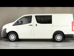 Toyota Quantum 2.8 LWB crew cab - Image 19