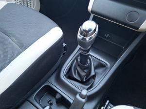 Renault Triber 1.0 Zen manual - Image 9