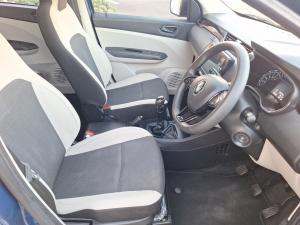 Renault Triber 1.0 Zen manual - Image 12