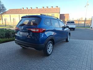 Renault Triber 1.0 Zen manual - Image 2