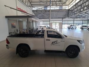 Toyota Hilux 2.4GD-6 single cab Raider manual - Image 9