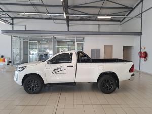 Toyota Hilux 2.4GD-6 single cab Raider manual - Image 22