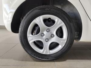 Kia Picanto 1.0 LX manual - Image 17