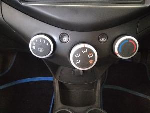 Chevrolet Spark 1.2 Campus - Image 14