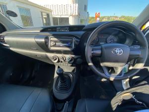 Toyota Hilux 2.4GD single cab S (aircon) - Image 6