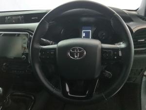 Toyota Hilux 2.8GD-6 double cab Legend manual - Image 8