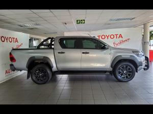 Toyota Hilux 2.8GD-6 double cab Legend manual - Image 3
