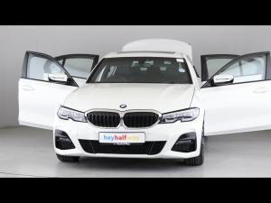 BMW 3 Series 318i M Sport - Image 34