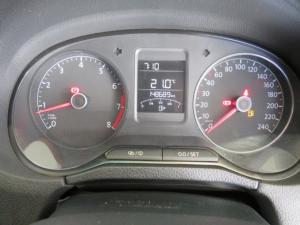Volkswagen Polo Vivo 1.4 Trendline - Image 12