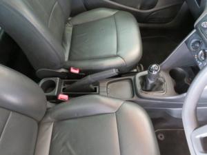 Volkswagen Polo Vivo 1.4 Trendline - Image 14