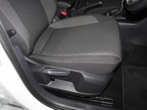 Volkswagen T-CROSS 1.0 TSI Comfortline DSG - Image 17