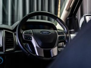 Ford Everest 2.2TDCi XLT auto - Image 9