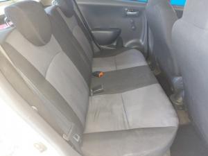 Suzuki Alto 1.0 GLX - Image 13