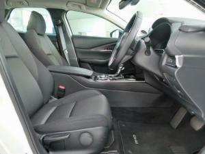 Mazda CX-30 2.0 Carbon Edition - Image 16