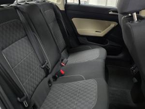 Volkswagen Polo sedan 1.0TSI Life - Image 2