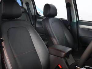 JAC T6 2.8TDi double cab Lux - Image 24