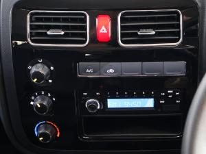 JAC X200 2.8TDi 68kW 1.3-ton double cab dropside - Image 19