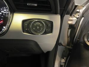 Ford Mustang 5.0 GT fastback - Image 12