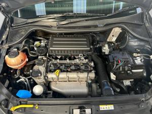 Volkswagen Polo Vivo hatch 1.4 Trendline - Image 14