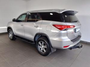 Toyota Fortuner 2.4GD-6 4x4 - Image 5